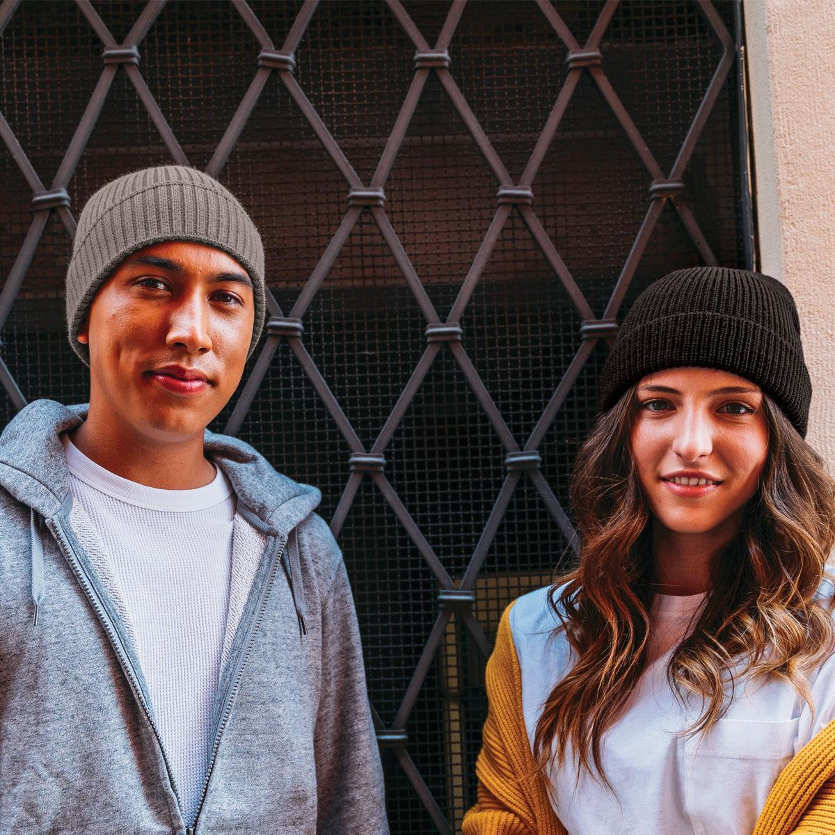 A4050    Woolly Beanie