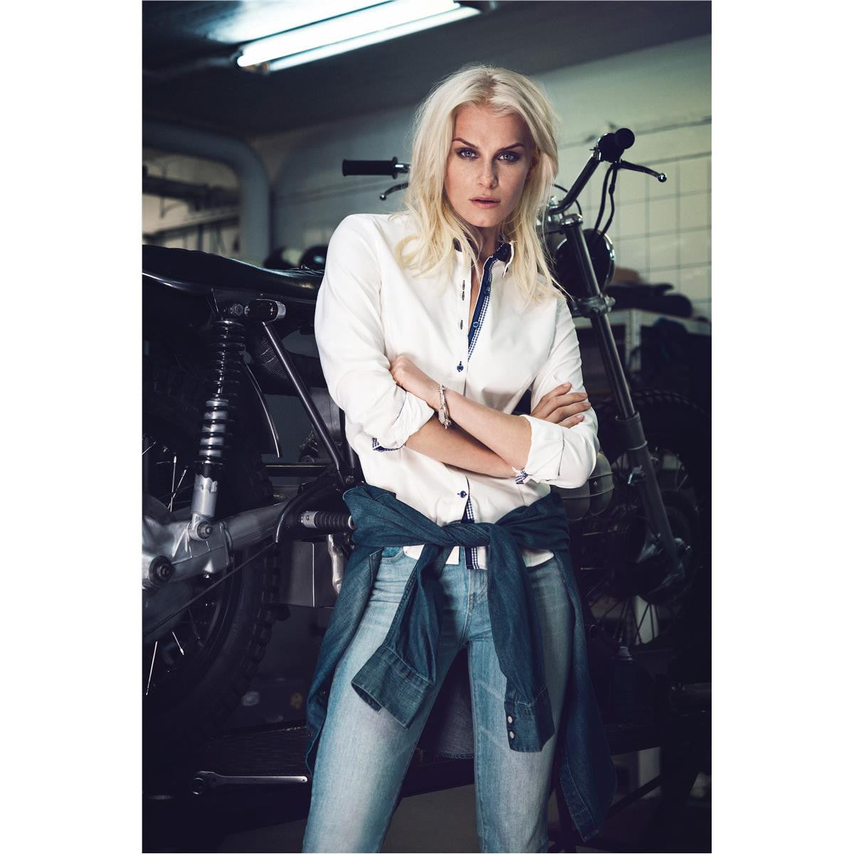 HF340W    Purple Bow 40 Women's Shirt