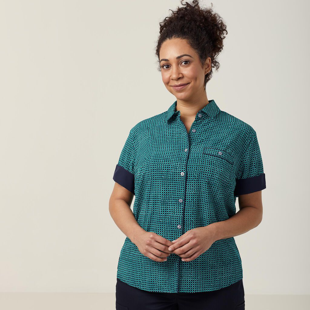 Pixel Print Short Sleeve Action Back Shirt