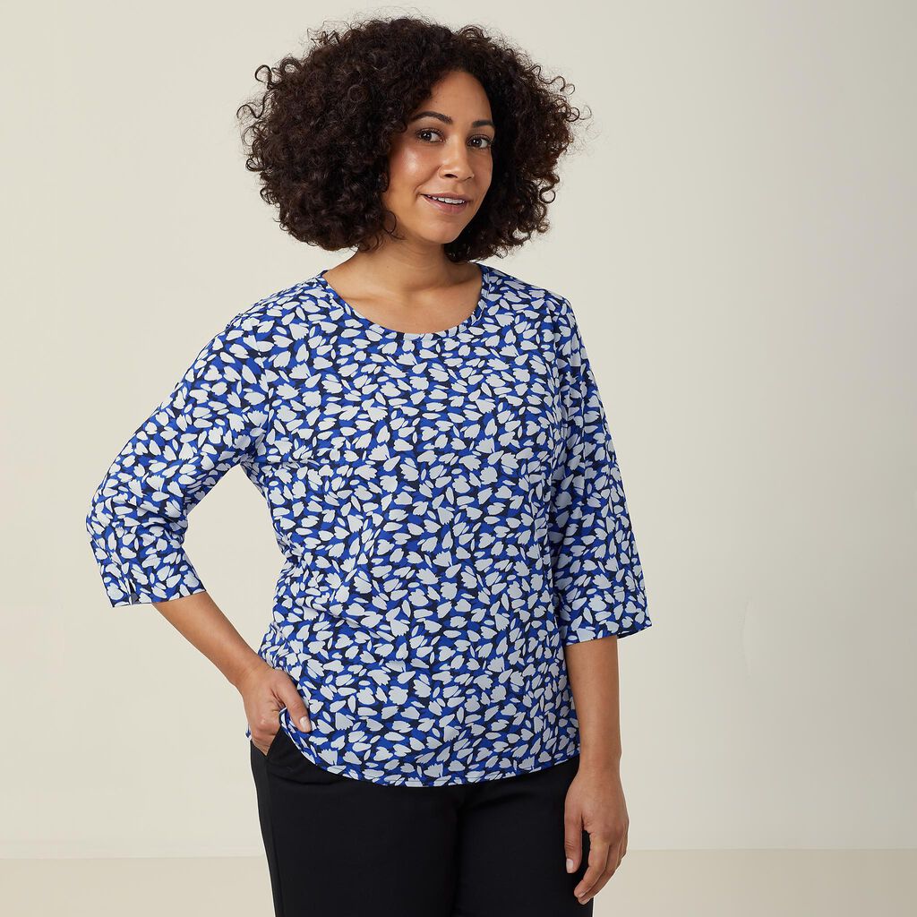 Antibacterial Petal Print 3/4 Sleeve Top