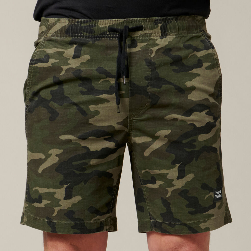 3056 CAMO ACTIVE SHORTS